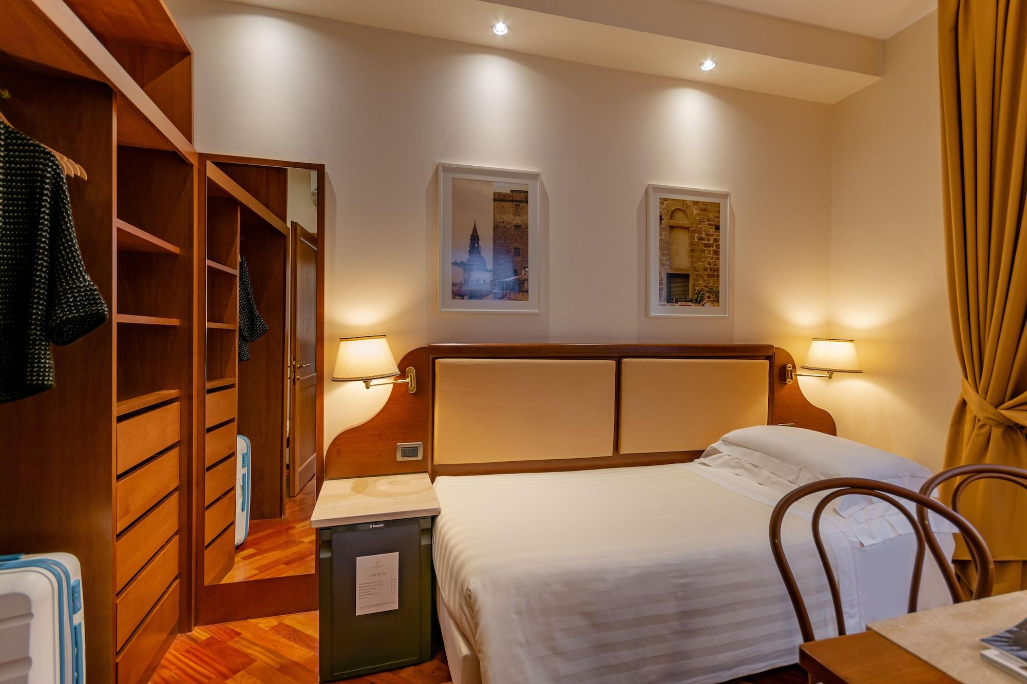 B&B Hotel Firenze Pitti Palace Al Ponte Vecchio Extérieur photo